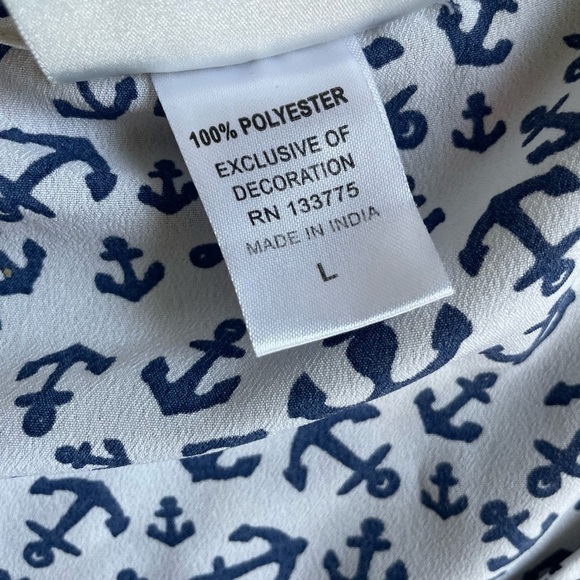 Oh! Momma Maternity Sleeveless Anchor Print Blouse | Large - Picture 5 of 5